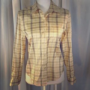 Company Ellen Tracy Button Down